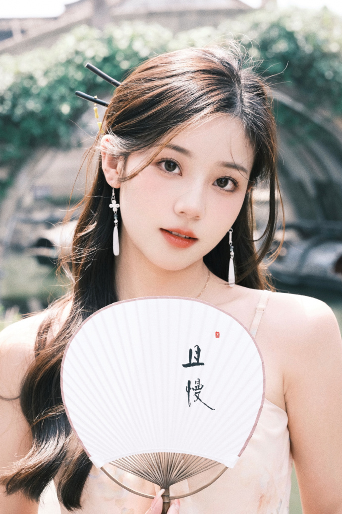 聚焦